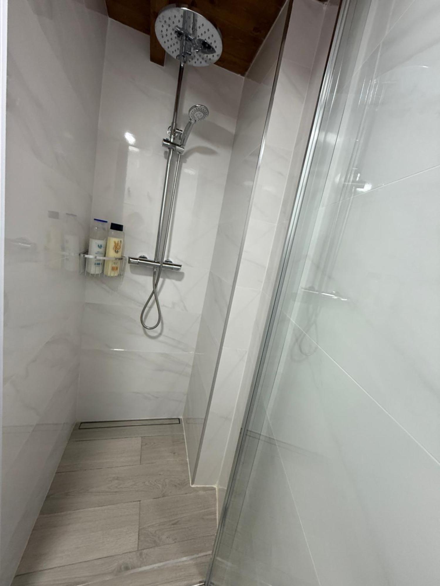 Amazing Apartment In Malaga Oldtown Calle Carreteria Free Wifi&Ac Esterno foto
